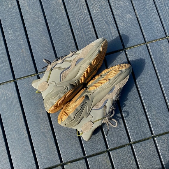 Adidas Oswego Trace Cargo (US 6.5) - Picture 3 of 4